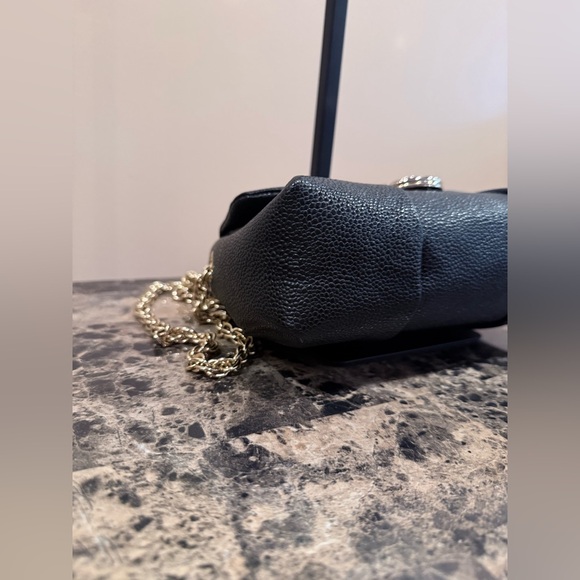 Henri Bendel Milliner Chain Shoulder/ Crossbody Bag - Picture 7 of 13